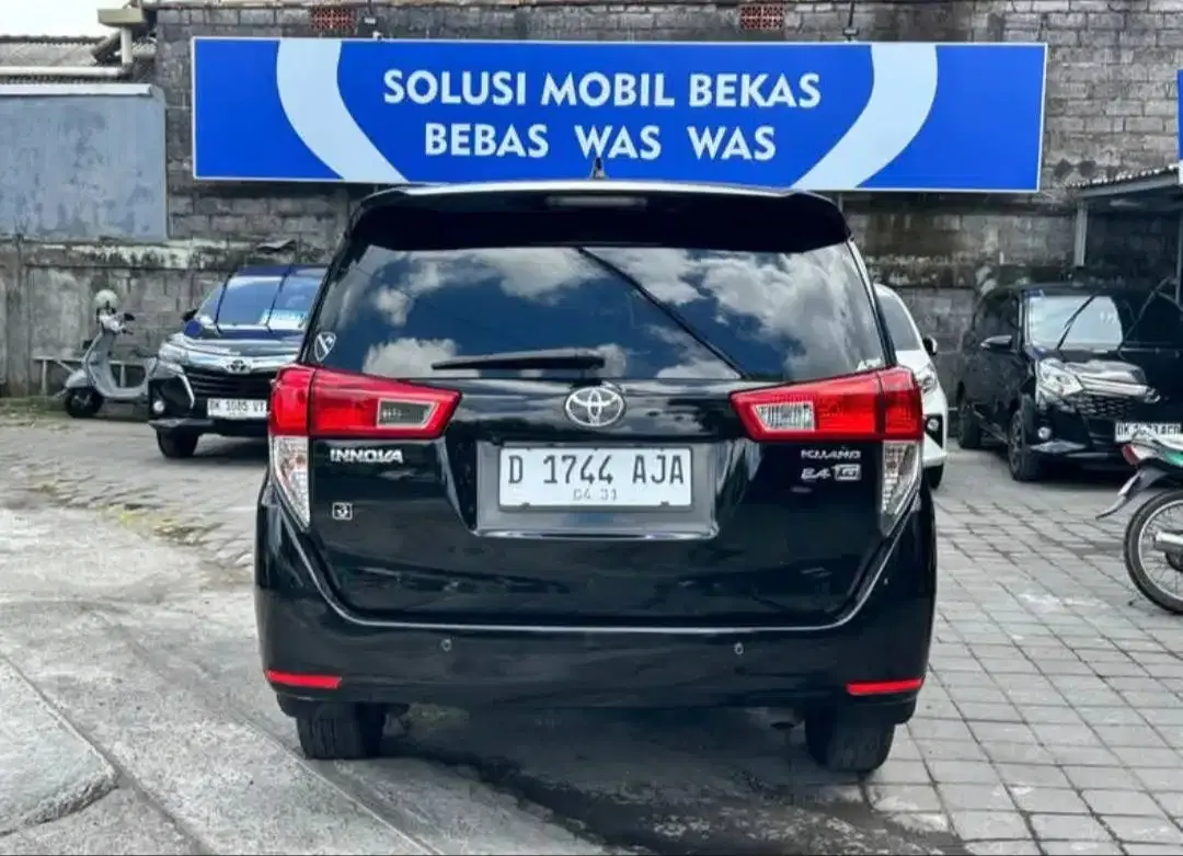 INNOVA REBORN 2.4 DIESEL MATIC - Image 4 of 6
