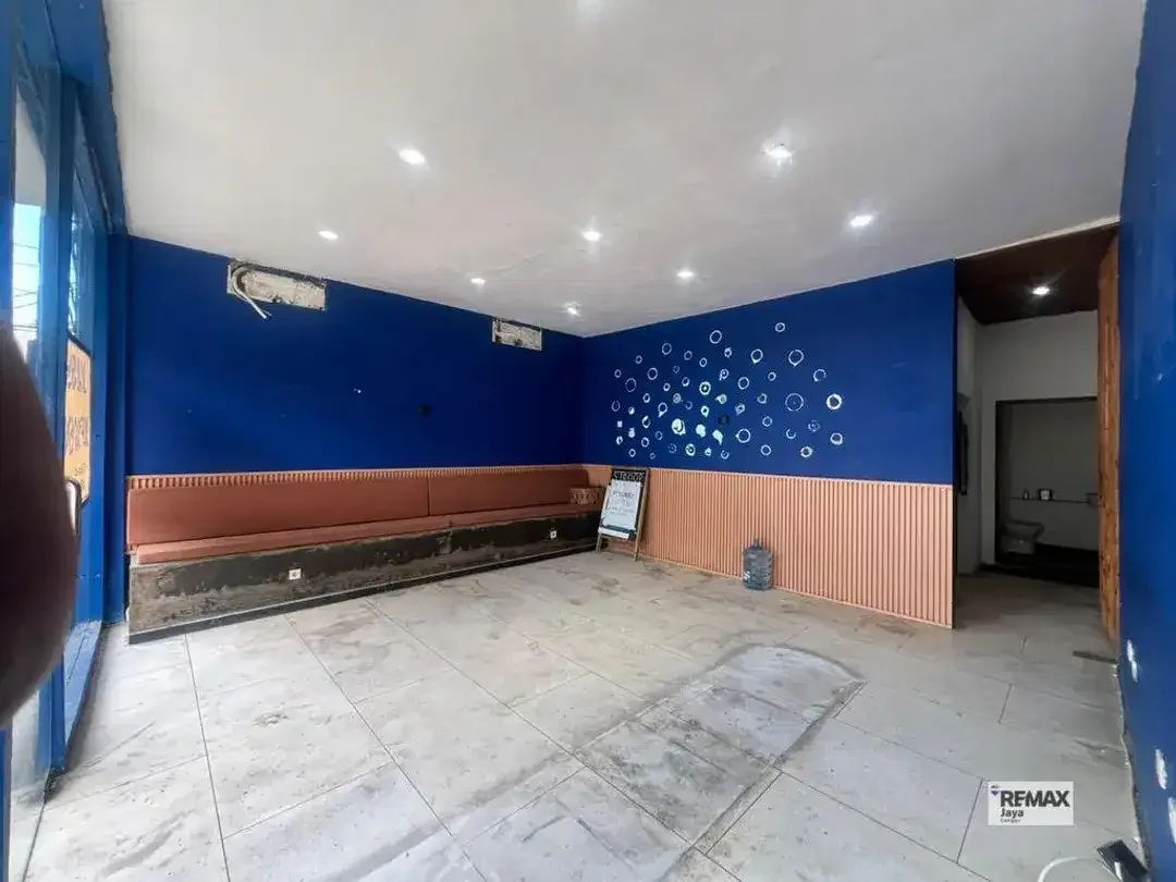 Prime Commercial Space For Rent In Padang Linjong, Canggu Area - Image 1 of 5