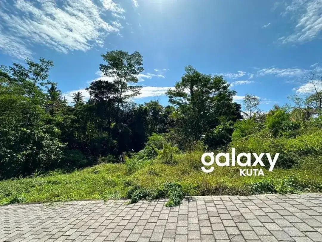 DIJUAL TANAH HOOK JUNGLE VIEW DEKAT KANTO LAMPO DI BENG GIANYAR - Image 2 of 10