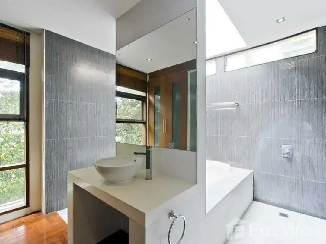 5 Bedroom Villa for sale in Denpasar Selata, Bali - Image 8 of 10