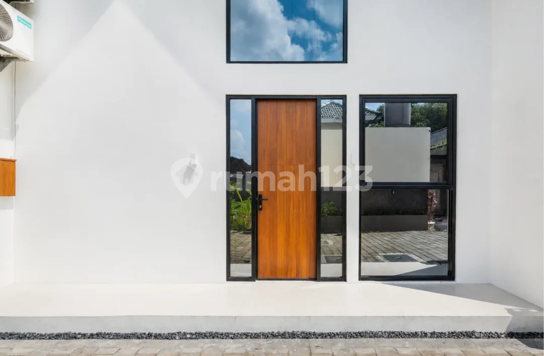 For Lease (Bukan Shm) - Contemporary Tropical 2 Bedroom Villa In Canggu With Private Pool - Svlc127 - Image 2 of 4