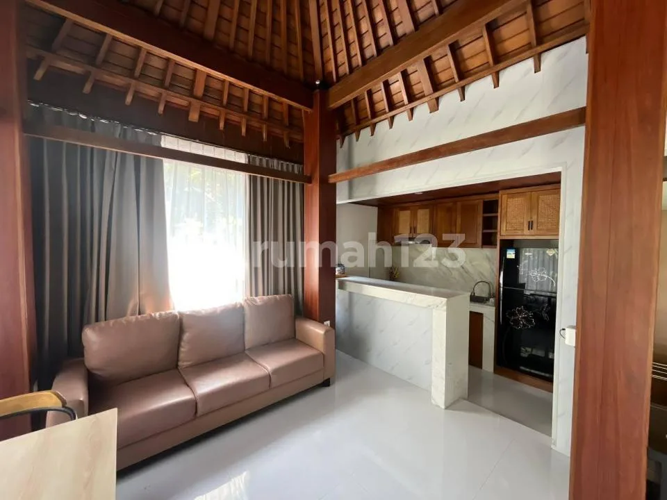 Villa Konsep Modern Furnished Kolam Renang Strategis di Canggu - Image 1 of 4