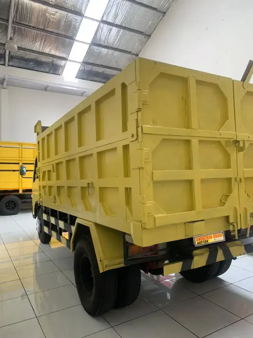 Mitsubishi Canter Dump Truck 2022 - Image 5 of 7