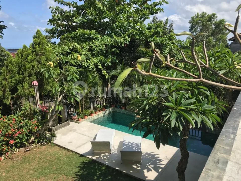 Villa Tropical Modern Pecatu Ungasan Bali - Image 1 of 4