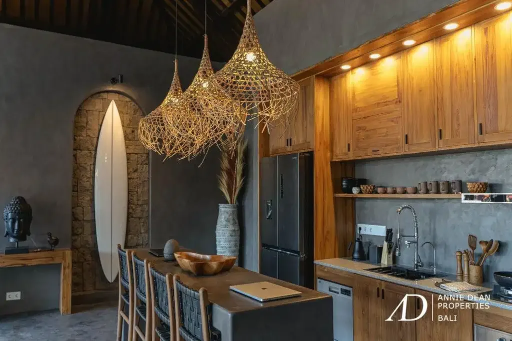 LEASEHOLD | MODERN TROPICAL VILLA WITH SUNKEN LOUNGE IN PRIME JIMBARAN - Image 10 of 10