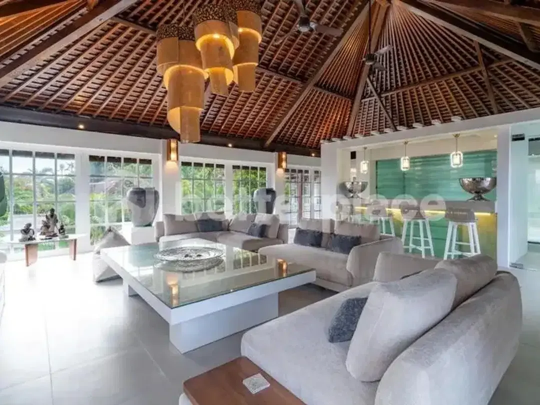 Where Prestige Meets Profitability – A Rare Grand Luxury 4-Bed Villa in Seminyak Drupadi Designed for Elevated Living and Investment - Image 2 of 10