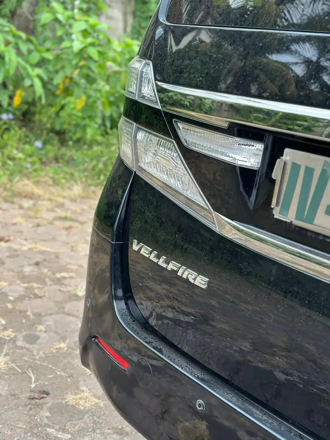 TOYOTA VELLFIRE ZG CBU 2013 (dp 15jt) - Image 8 of 10