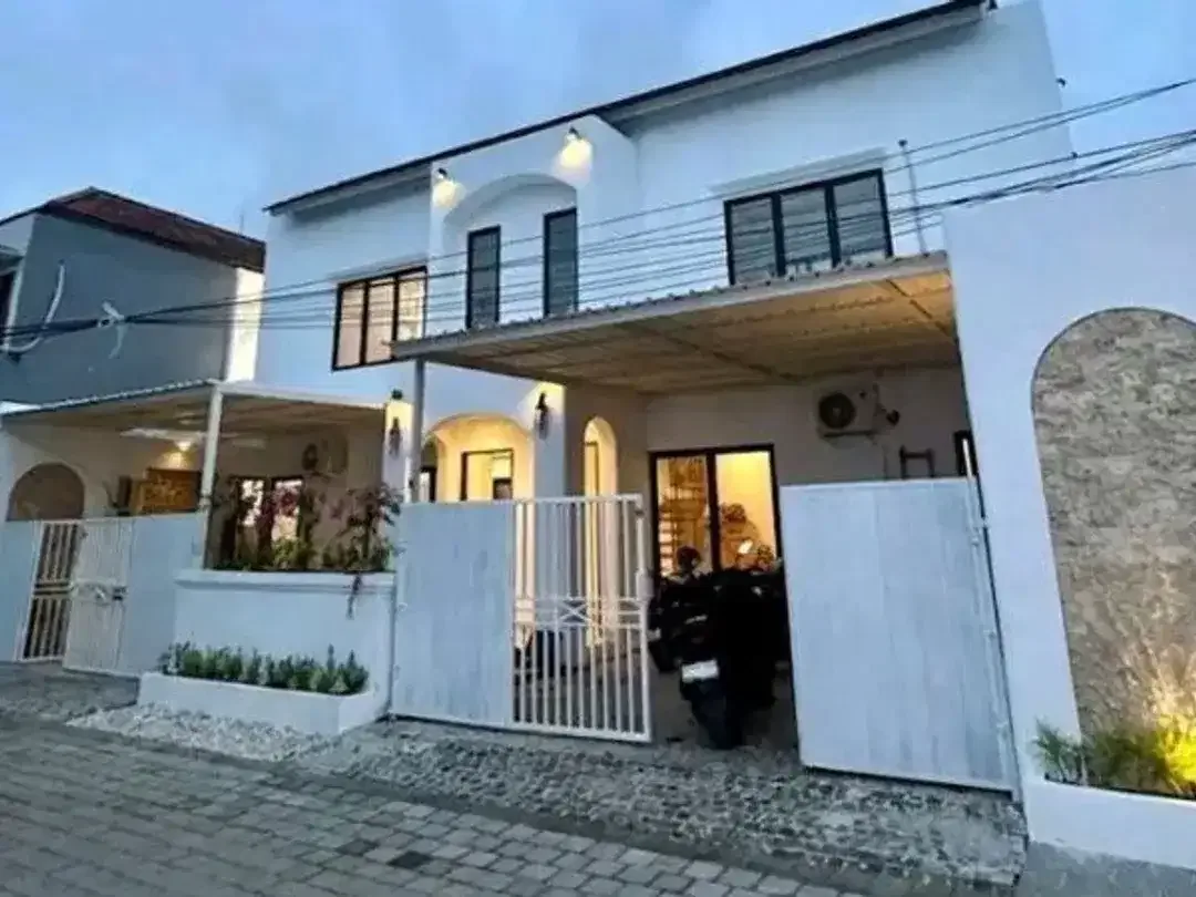 RUMAH DI CIUNG WANARA RENON DENPASAR - Image 1 of 7