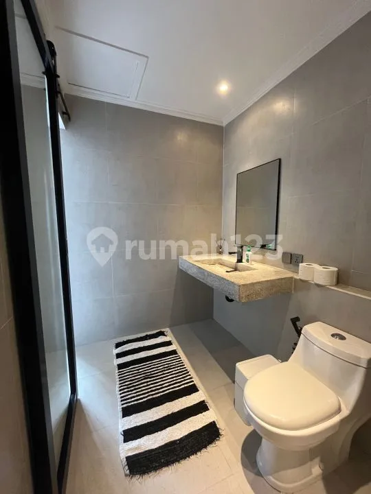 Villa Luxury Berlokasi Di Sanur Penyaringan Denpasar Bali - Image 3 of 4