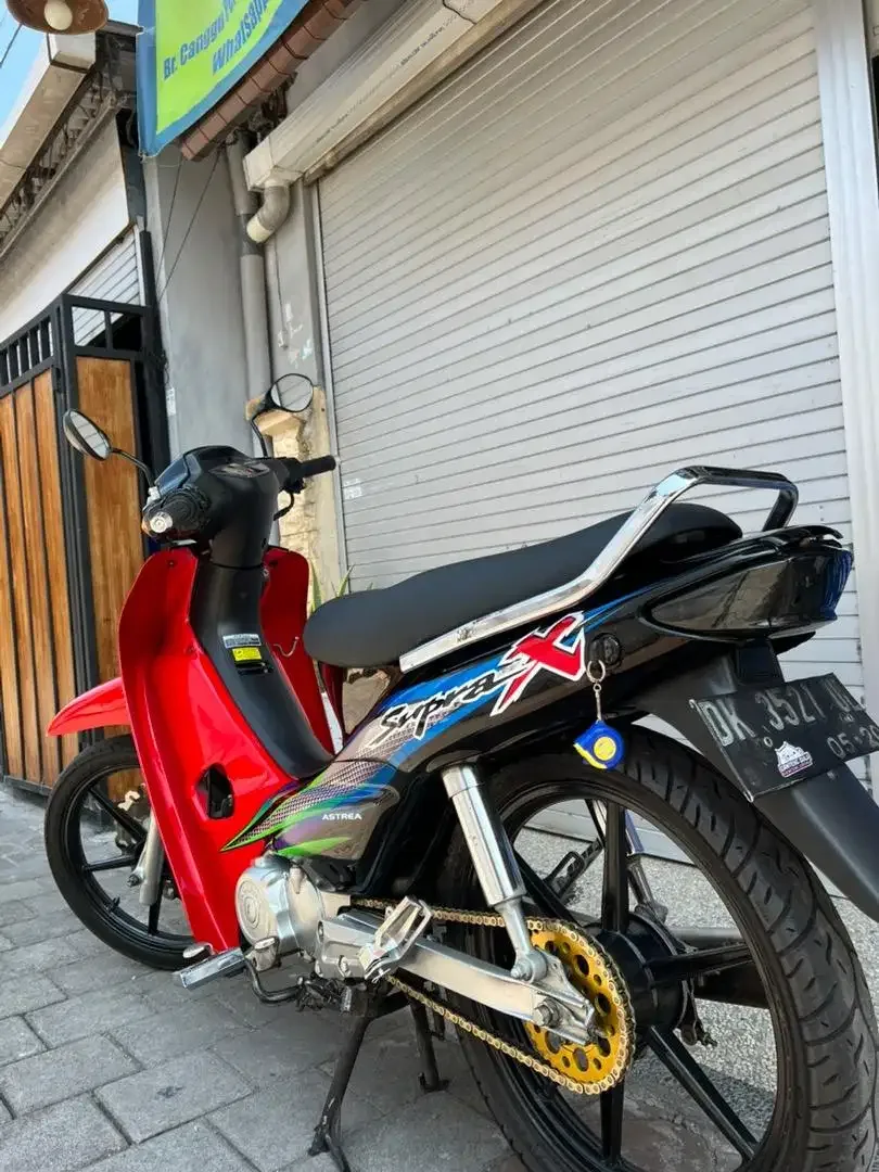 Supra x 100 lengkap mulus - Image 2 of 10