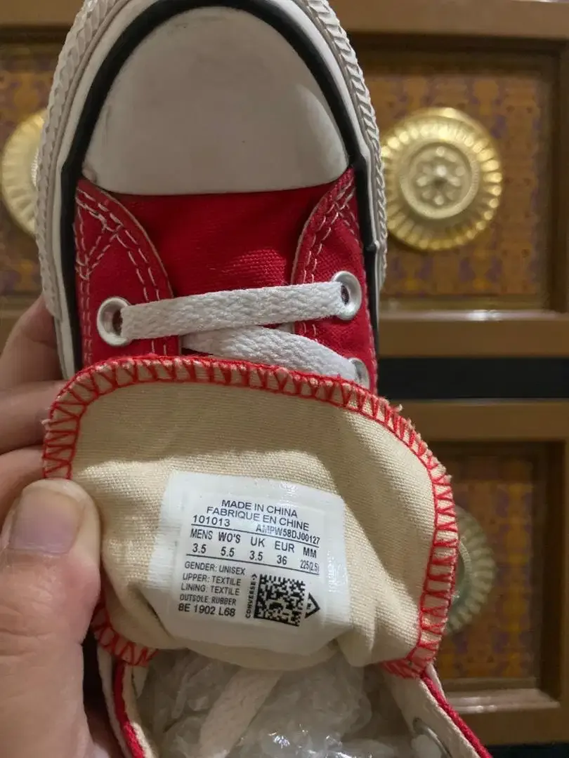Dijual sepatu Converse Chuck Taylor All Star - Image 7 of 8