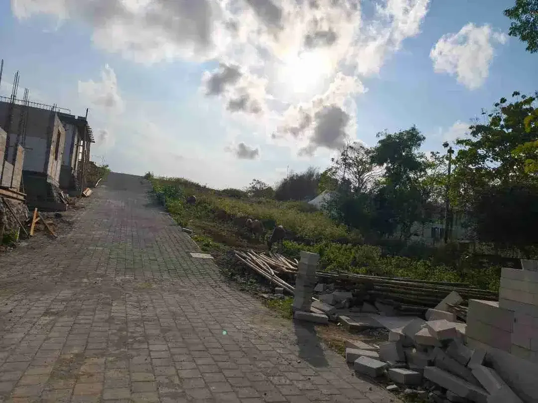Tanah Komersial Bisa Ambil 176m² di Labuan Sait Uluwatu - Image 3 of 10