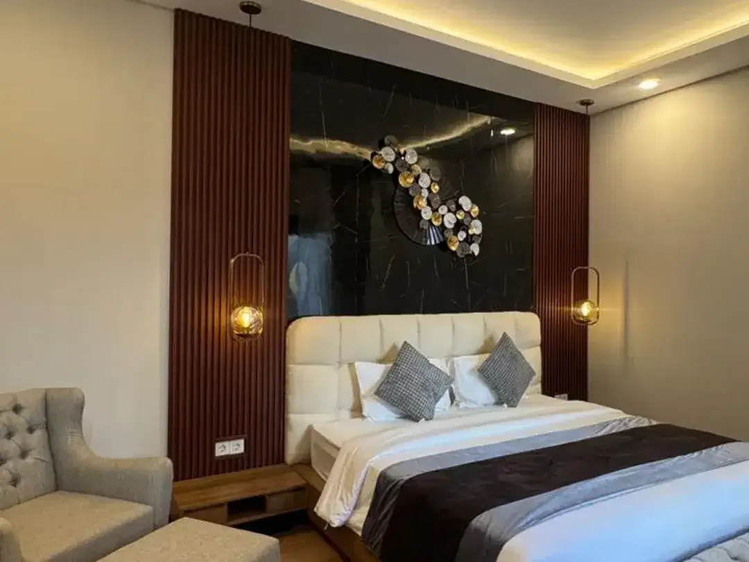 RUMAH BARU FULLY FURNISHED DI SANUR - Image 5 of 10