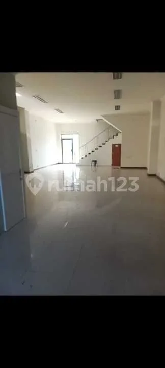Dijual Ruko 3 Lantai di Jalan Utama Mahendradata Denpasar Barat - Image 3 of 4