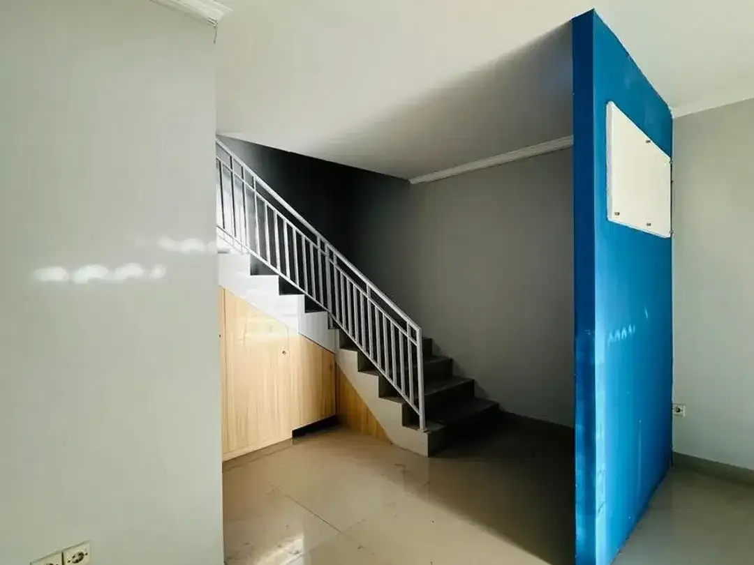 Ruko Baru Renovasi 2 Lantai Disewakan di, Renon Denpasar Selatan - Image 7 of 8