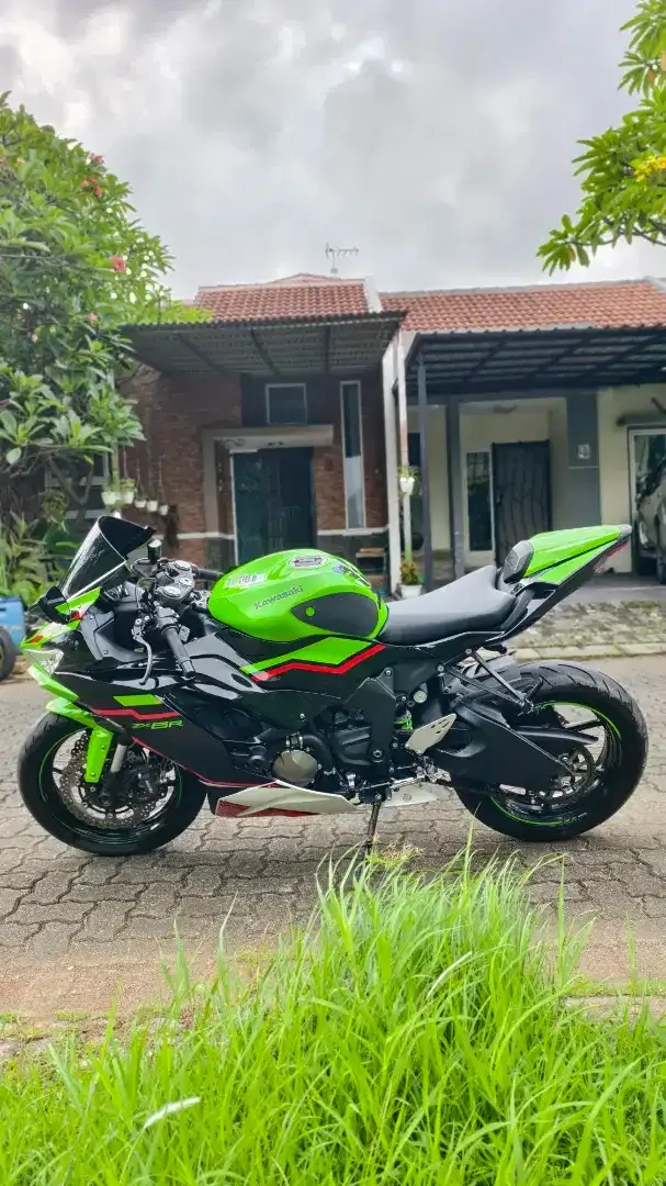 kawasaki zx6r 2021 green KRT iconic full mulus no minus - Image 6 of 10