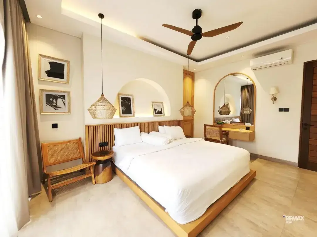 Villa design modern Dijual, lokasi premium Umalas. - Image 8 of 10