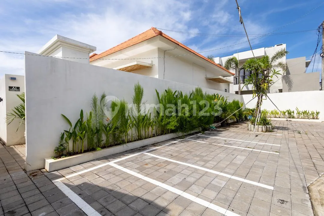 2 Bedrooms Villa For Rent,Seminyak, Yearly - Image 4 of 4