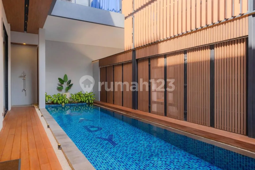 Brand New Luxury Villas For Daily & Monthly Rental - Seminyak - Image 3 of 4