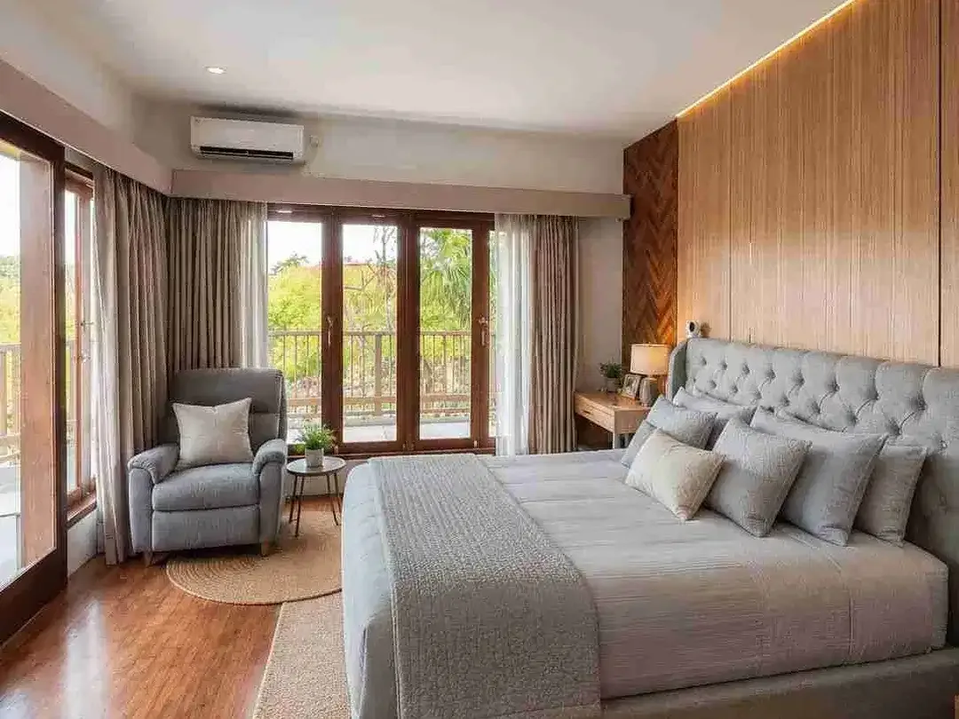 RUMAH MODERN & LUXURY DALAM KOMPLEK SANUR - Image 8 of 10