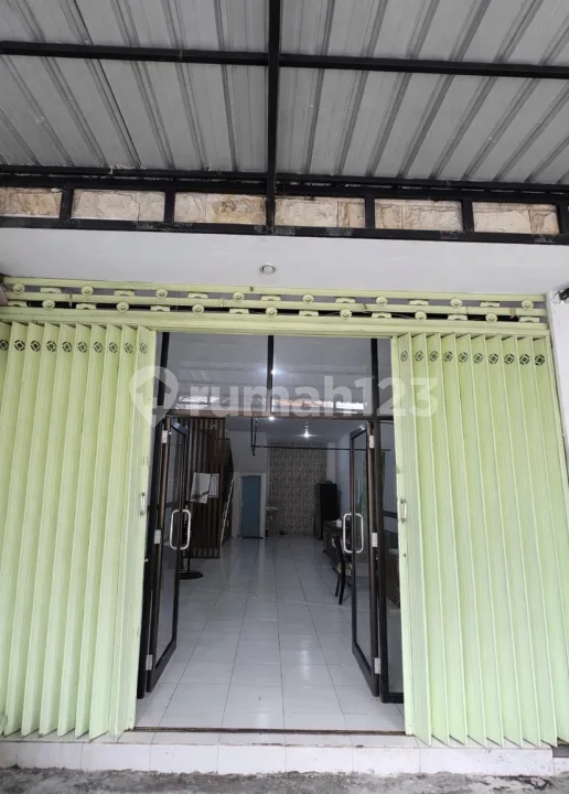 Ruko Lantai 2 SHM IMB Lengkap di Denpasar Barat Sl - Image 1 of 4