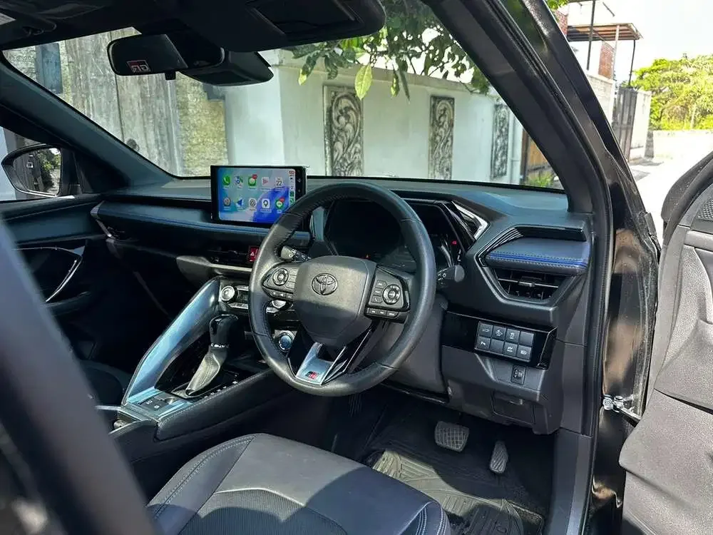 Toyota Yaris Cross 2023 Hybrid - Image 4 of 7