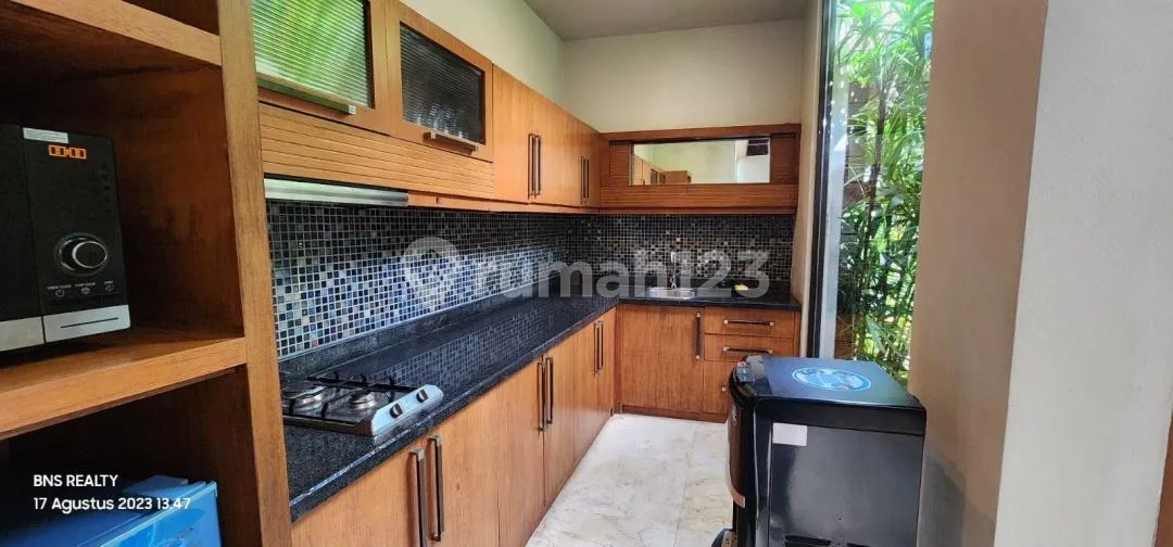 Villa Dijual Lokasi Seminyak - Image 3 of 4
