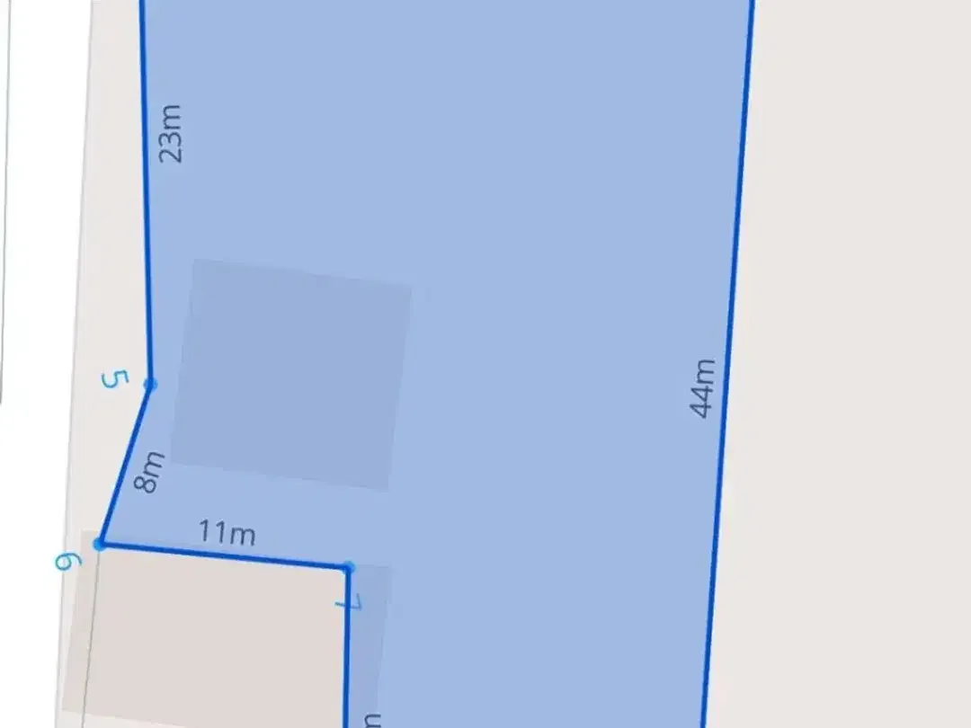 Dijual sebidang tanah kosong dekat By Pass Ngurah Rai Jimbaran - Image 4 of 5