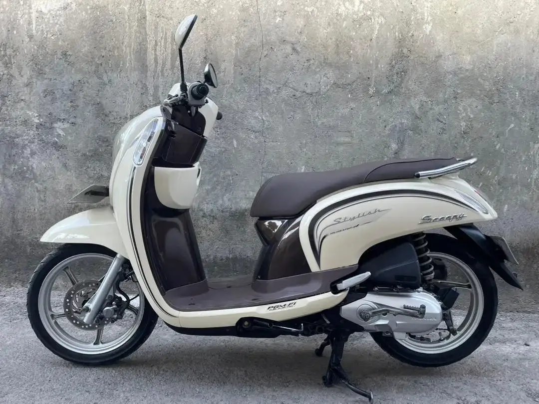 Scoopy 2015 # bintang dewata motor# - Image 1 of 5
