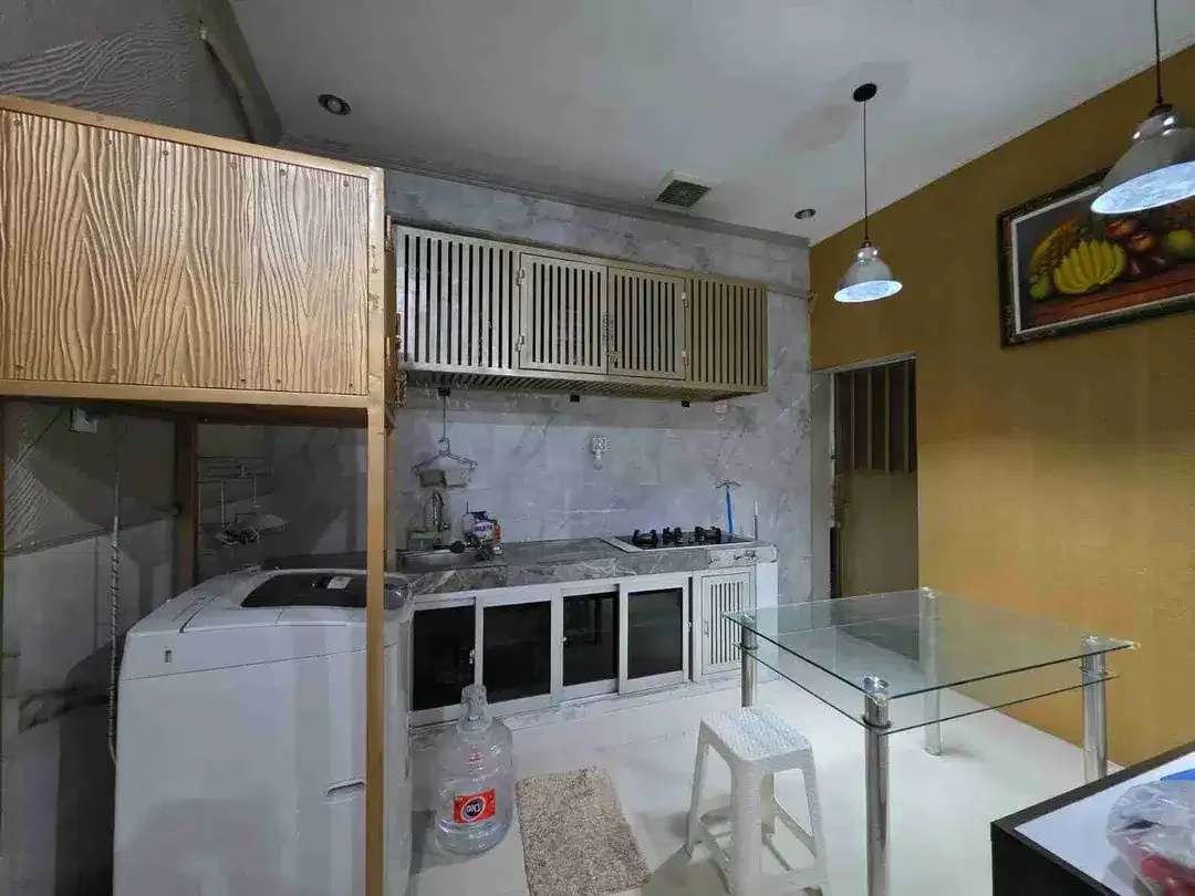 Rumah Minimalis 2 Lantai Denpasar Barat, 5 Kamar Tidur, One Gate System, Jual/Sewa - Image 8 of 9