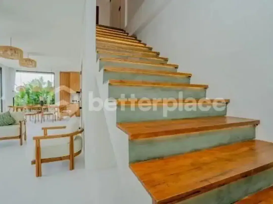 Income-Generating Ubud Gem – Stylish Fully Furnished 2-Bed Villa with High-Rated Booking Accounts, Dedicated Staff, and Seamless Ownership Transition - Image 6 of 10