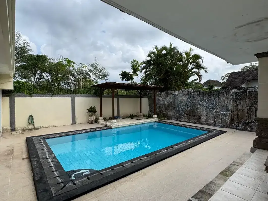 DIJUAL RUMAH KOMPLEK PERUMAHAN NUSA DUA - Image 5 of 10
