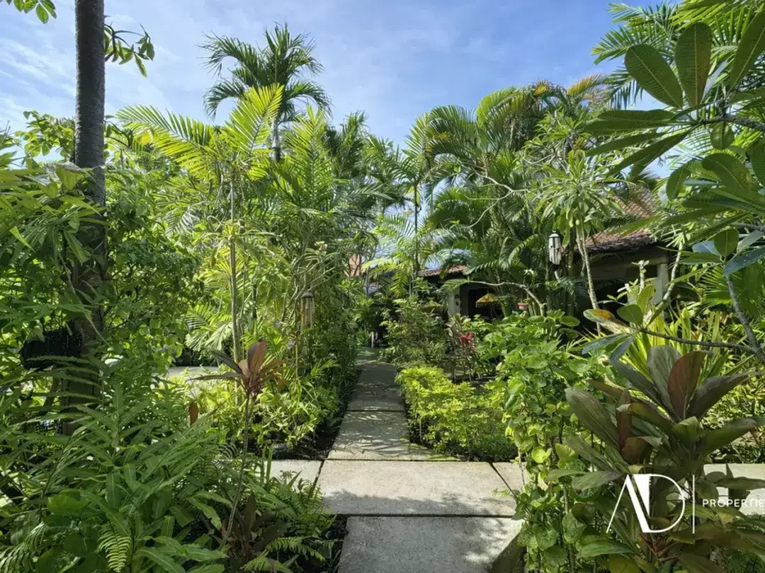 FREEHOLD / LEASEHOLD | 5-BEDROOM BUNGALOW COMPLEX IN PRIME SANUR - Image 4 of 10