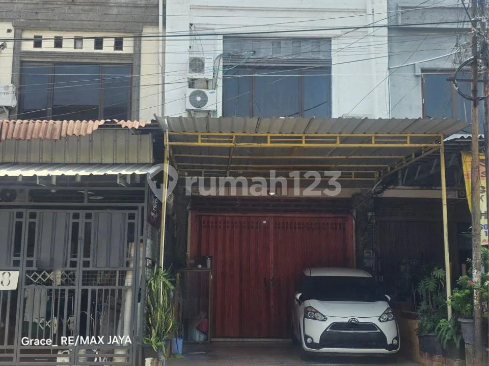 Jual Murah Ruko 3 Lantai di Area Bisnis Diponegoro Dps, Dekat Mall Level 21 - Image 1 of 4