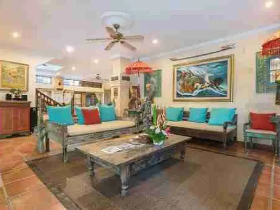Classic Luxury Villa Walking Distance Bintang Supermarket Seminyak - Image 5 of 9