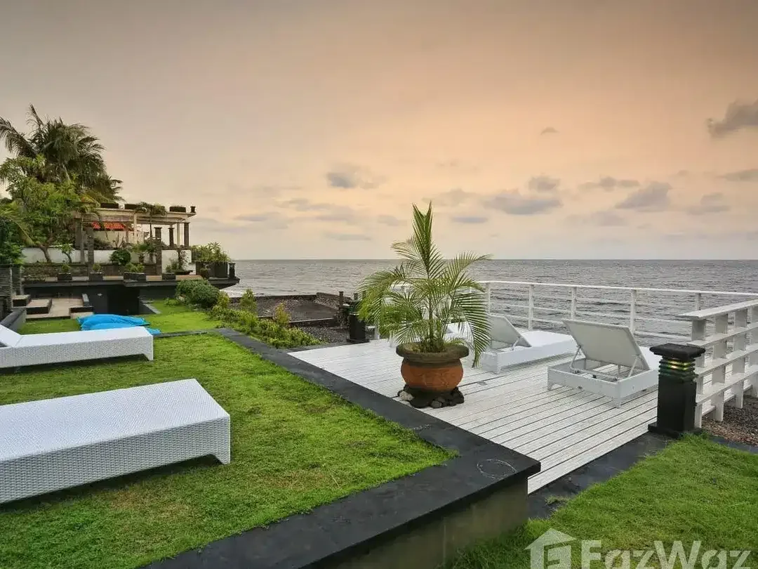 7 Bedroom Villa for sale in Kubutambahan, Bali - Image 2 of 10