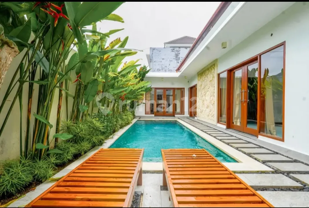 Disewakan Villa Mewah Furnish Lokasi Strategis - Image 2 of 4