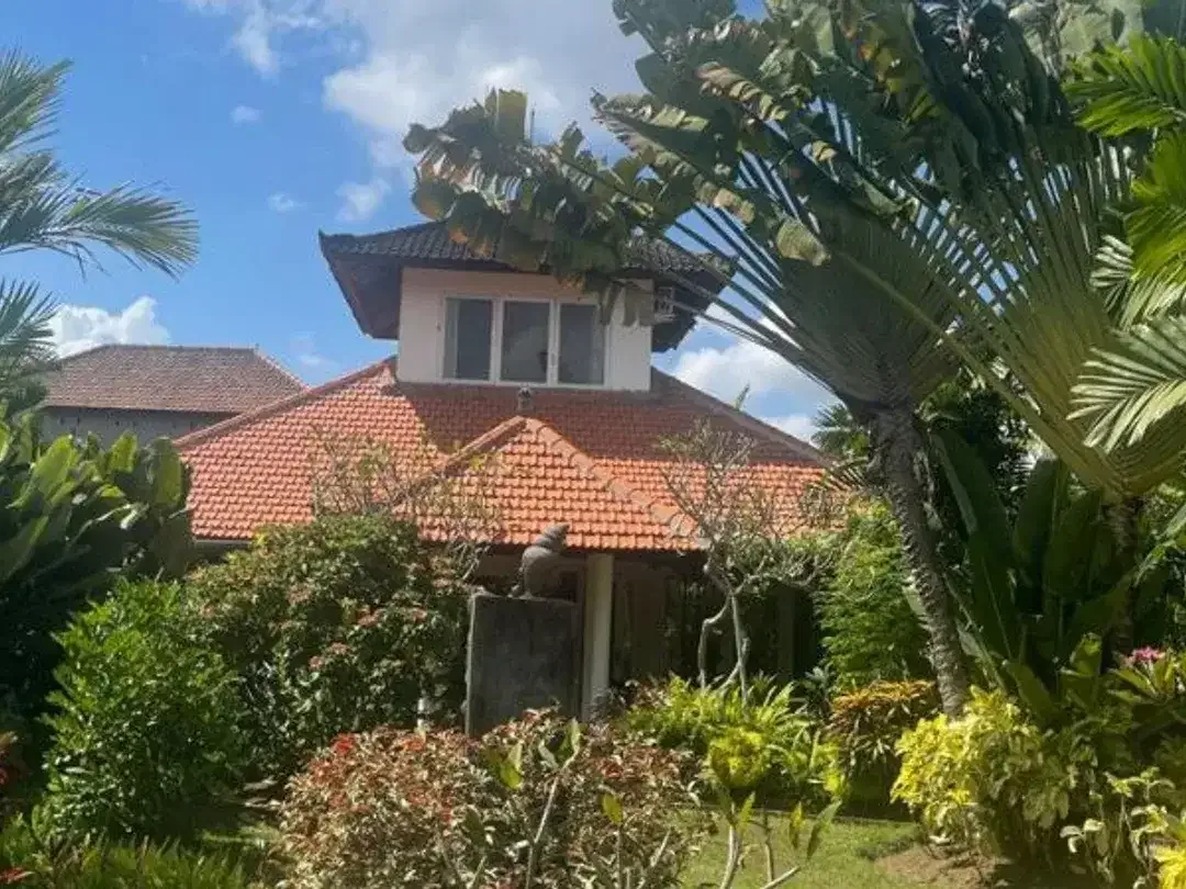 TANAH BONUS BANGUNAN VILLA KUNO DI KUBU MANYAR CANGGU BADUNG - Image 2 of 7