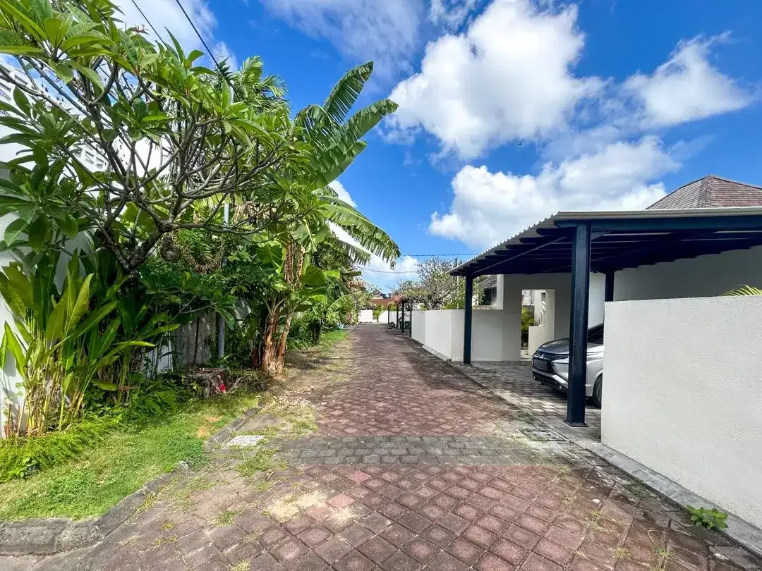 Beachside 2-Bedroom Tropical Villa for Annual Rent in Seminyak Bali - Image 6 of 10