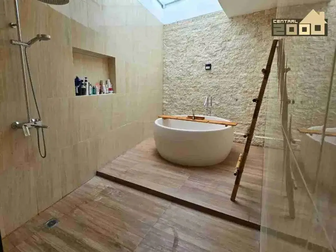 Luxurious 3-Storey Villa with Ocean & Sunset Views – Pecatu Indah Resort, Bali - Image 9 of 10