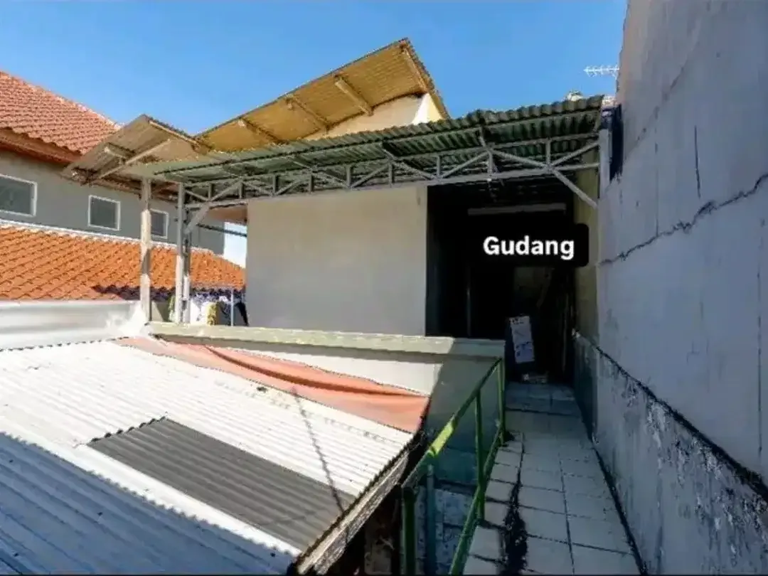 FREEHOLD  Di jual Rumah Lantai 2 Lokasi di buluh Indah Gatsu barat denpasar - Image 3 of 10