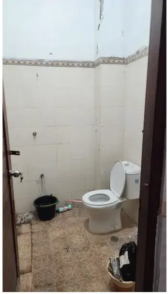 Rumah di Pulau Moyo Denpasar - Image 6 of 10