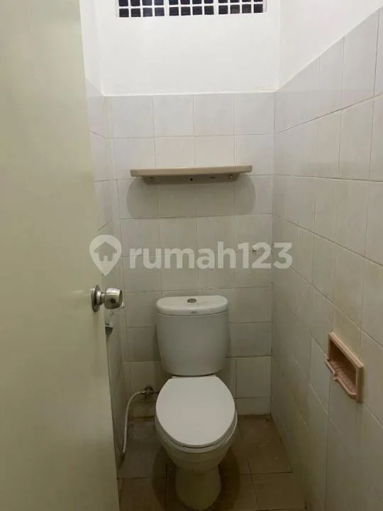 Rumah Satu Lantai Strategis Area Premium Renonsewa Rumah - Image 2 of 4