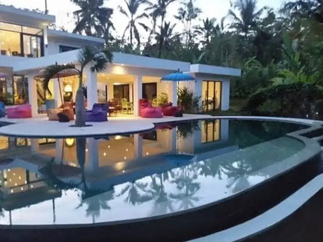 AMS-016.NTK | Dijual Villa Mewah 6 Kamar di Sebatu Ubud, Cocok untuk Investasi & Boutique Retreat - Image 2 of 10