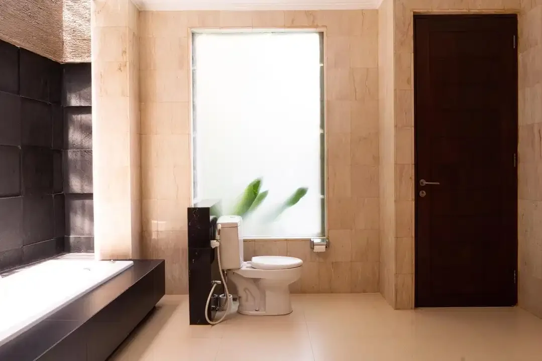 FOR SALE COZY 2 BR VILLA FOR SALE IN SEMINYAK-BALI - Image 4 of 6