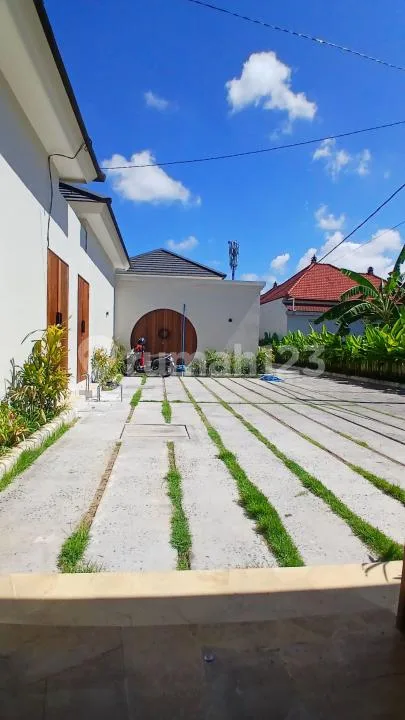 7Disewakan Villa Baru 1 Lantai Modern di Sanur (Jl. Batursari) - bisa Mingguan, Bulanan, Tahunan & Long Lease - Image 2 of 4