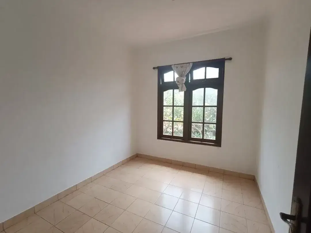 Rumah 5 Kamar tidur  di area Taman Giri, Jimbaran - Image 7 of 10