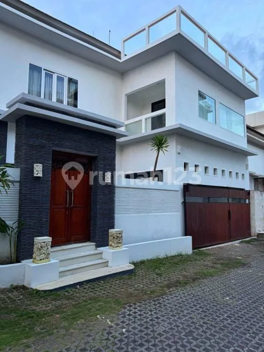 Villa For Sale (Freehold) In Bukit 4 Bedrooms V618 - Image 4 of 4