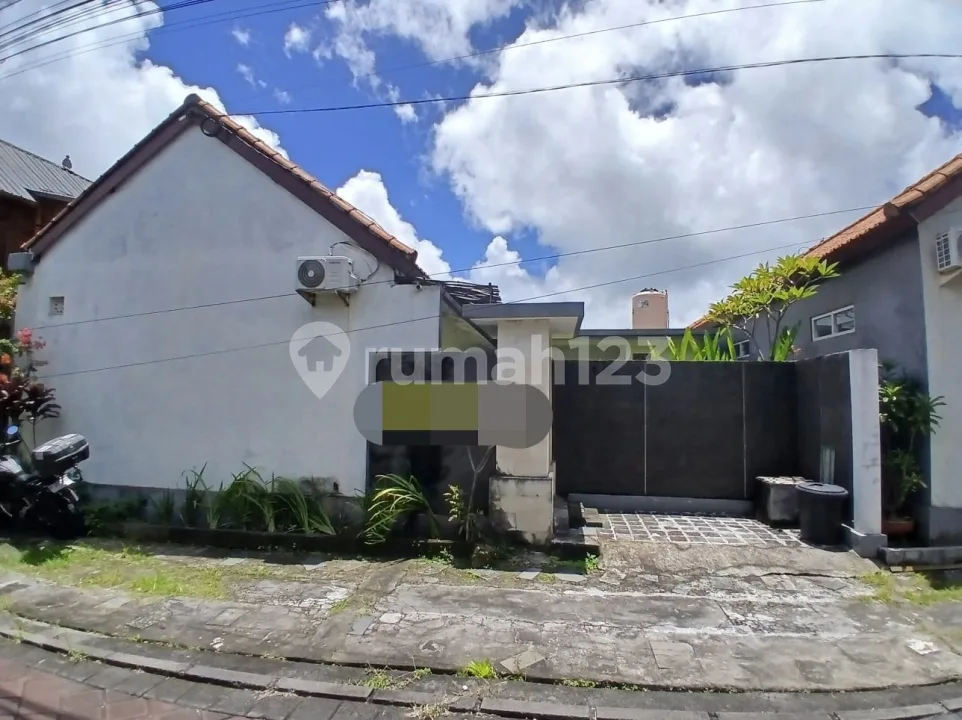 Disewakan Rumah / Villa 2 KT - Bumbak Umalas - Image 1 of 4