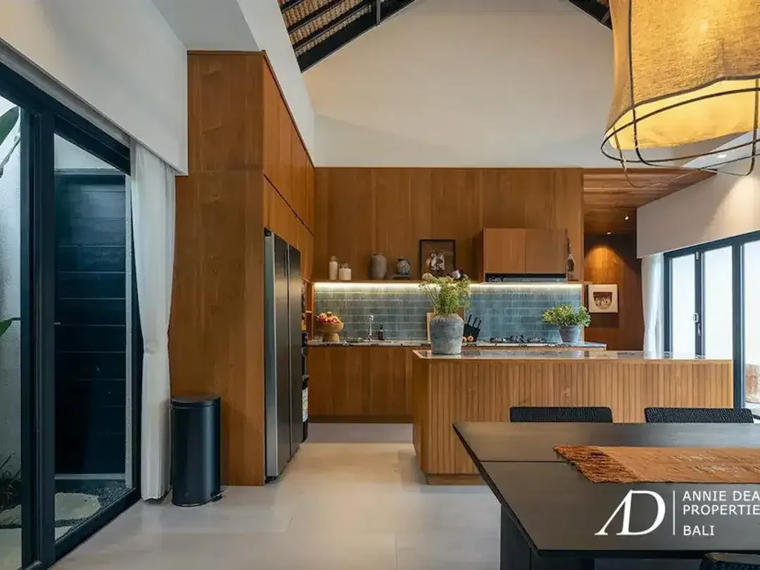 FREEHOLD | HIGH-QUALITY CONTEMPORARY VILLA IN PRIME UMALAS - Image 8 of 10